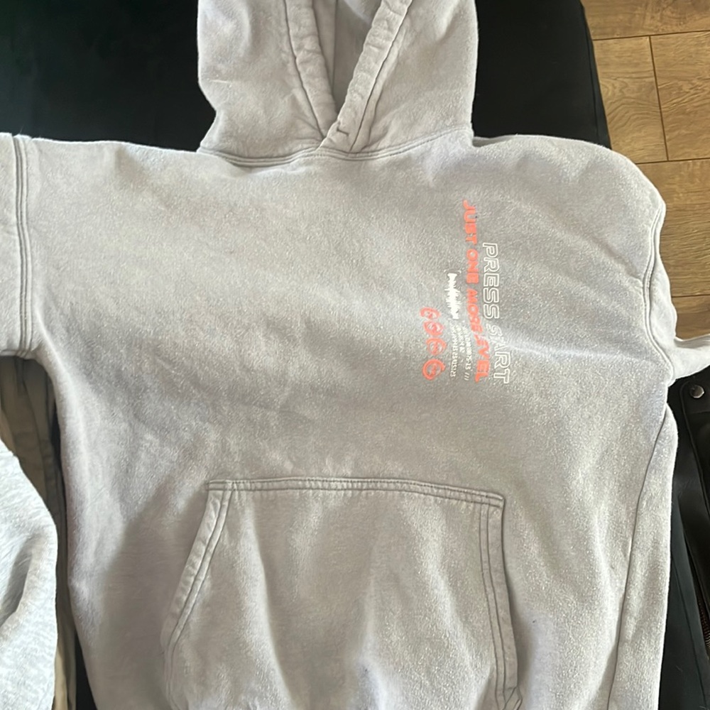 H&M boys size 10 hoodie